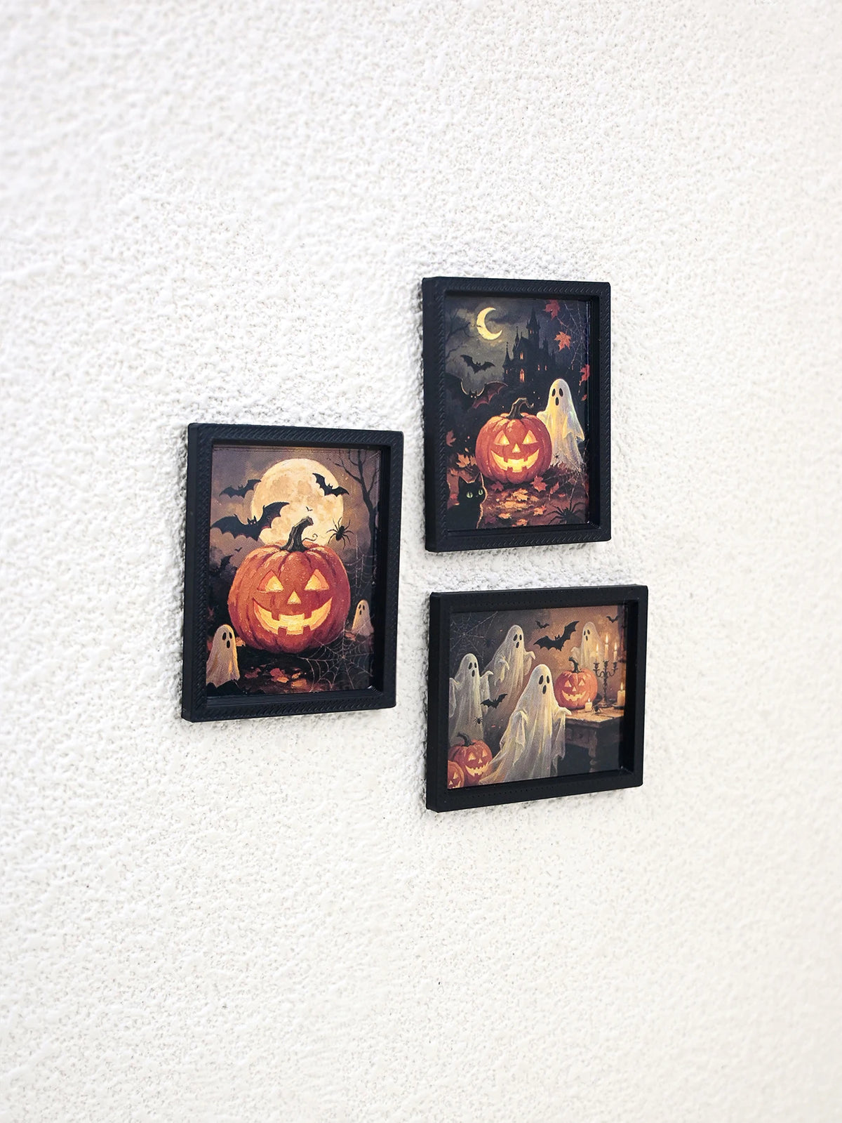 A Halloween Wall Hanging Decoration, Halloween and Easter Decorations, 1/6, 1/12 Dollhouse Model House Accessories, Photography Props, Micro-Landscape Decorations, Miniatures, Small Gifts, Giveaways, Home Decor Figurines